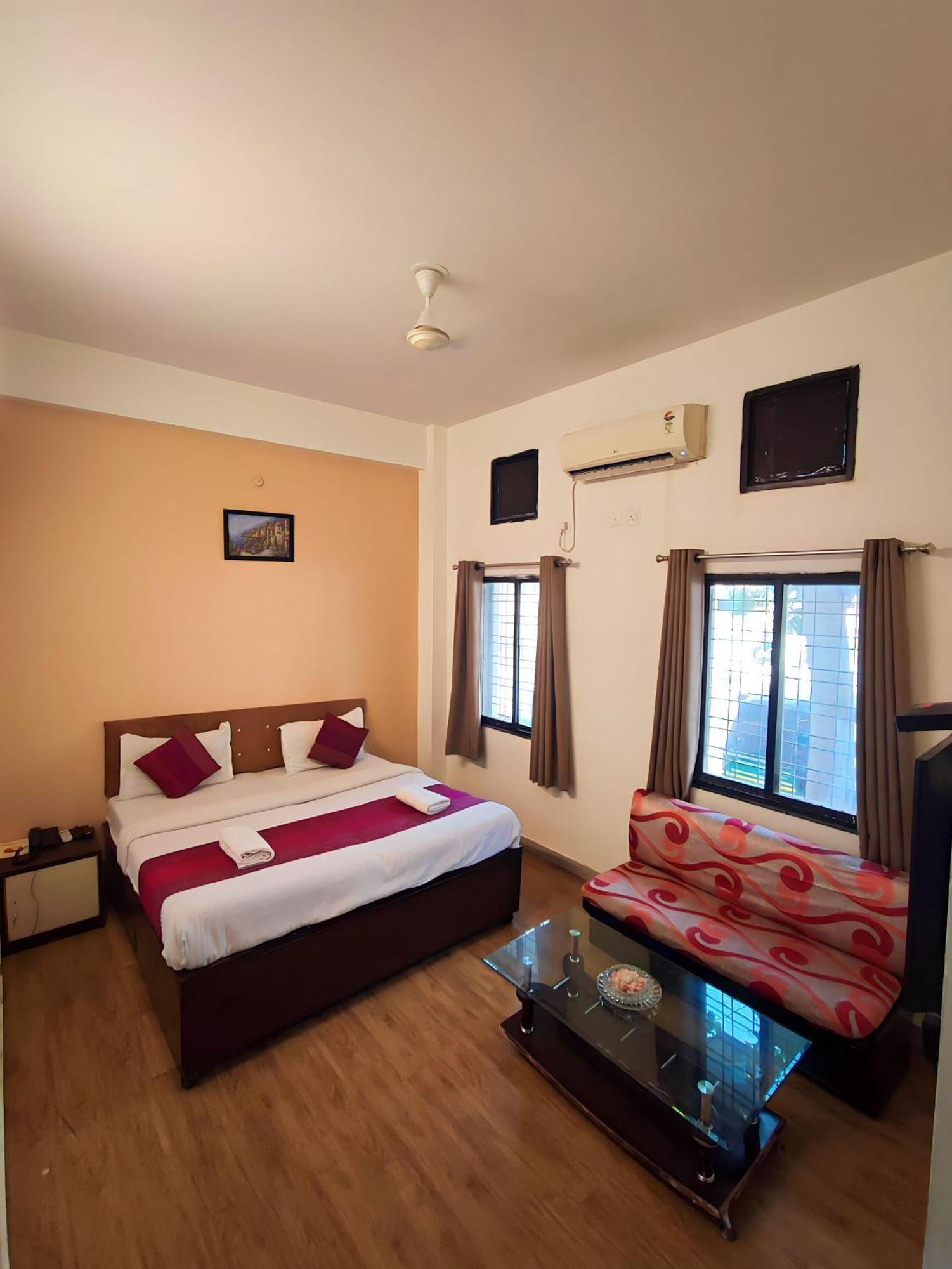 Hotel Sunrise Inn Kota  Zewnętrze zdjęcie