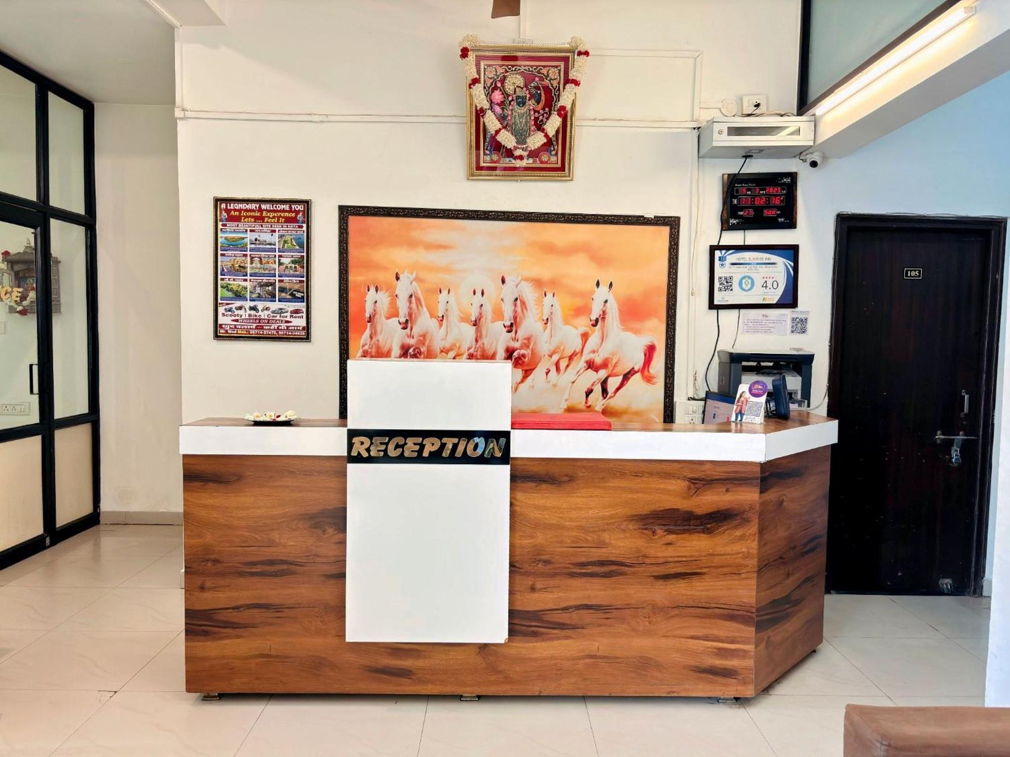 Hotel Sunrise Inn Kota  Zewnętrze zdjęcie