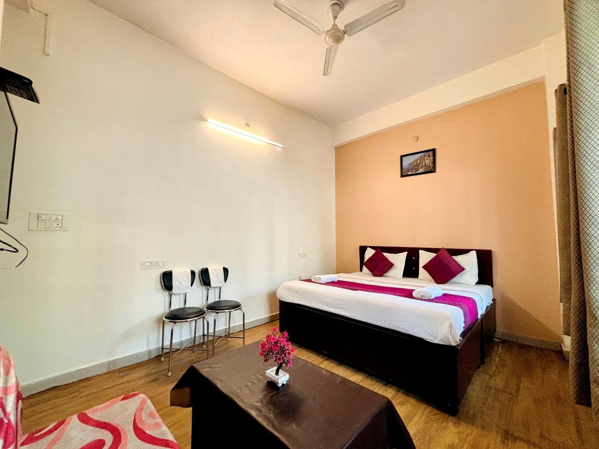 Hotel Sunrise Inn Kota  Zewnętrze zdjęcie