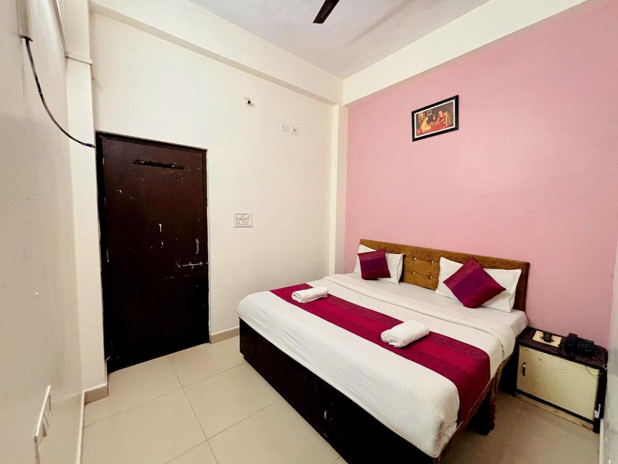 Hotel Sunrise Inn Kota  Zewnętrze zdjęcie