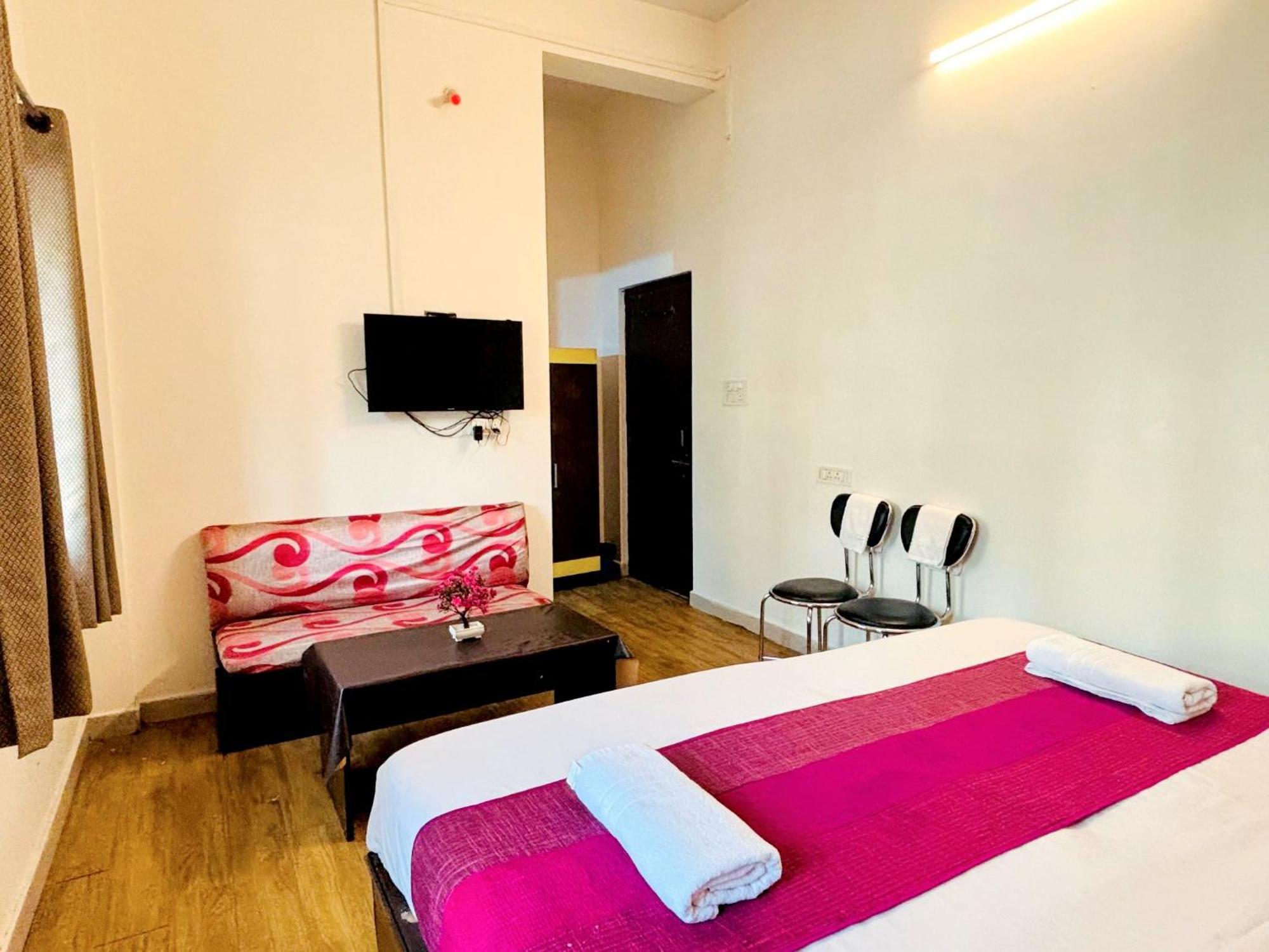 Hotel Sunrise Inn Kota  Zewnętrze zdjęcie