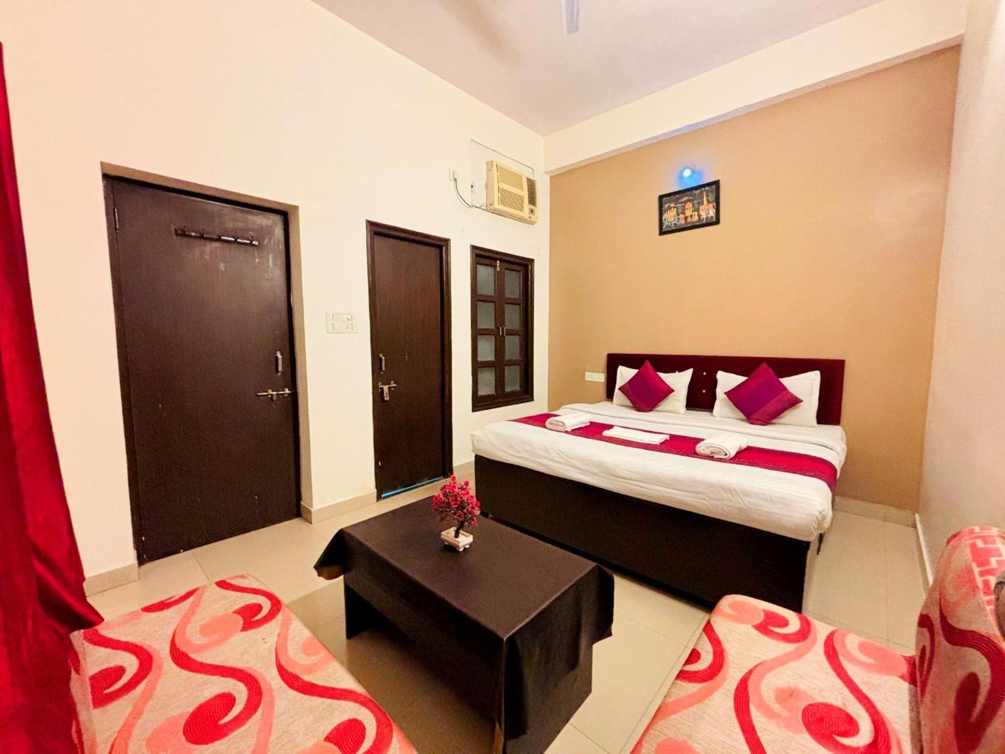 Hotel Sunrise Inn Kota  Zewnętrze zdjęcie
