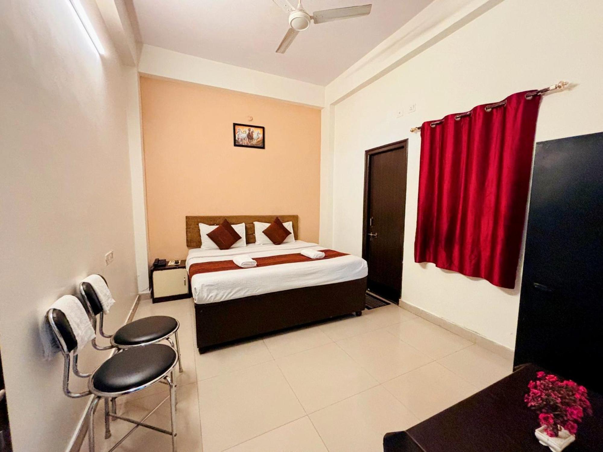 Hotel Sunrise Inn Kota  Zewnętrze zdjęcie
