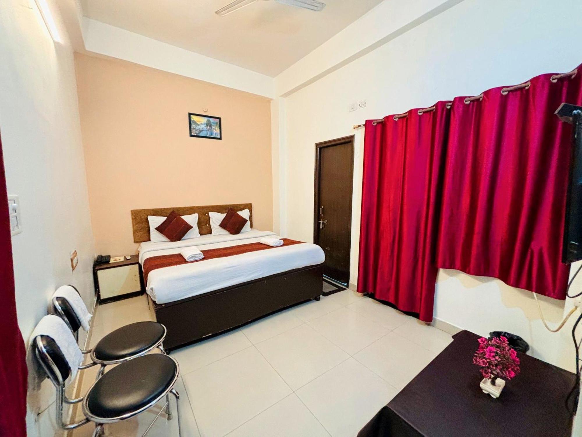 Hotel Sunrise Inn Kota  Zewnętrze zdjęcie